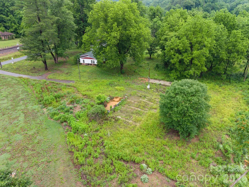 450 Orchard Street Old Fort, NC 28762