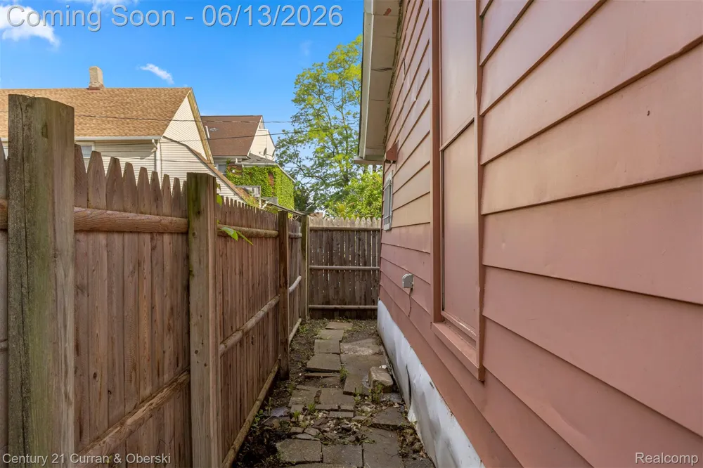 3438 Randall Street Detroit City, MI 48216