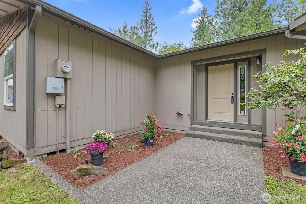 39322 310th Avenue SE Enumclaw, WA 98022
