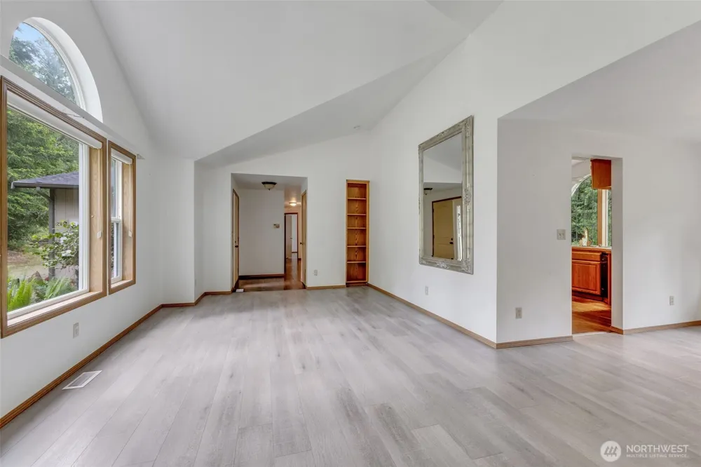 39322 310th Avenue SE Enumclaw, WA 98022