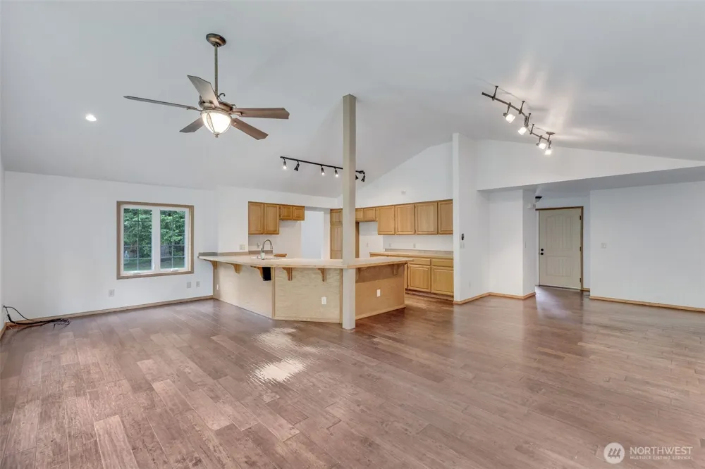 39322 310th Avenue SE Enumclaw, WA 98022
