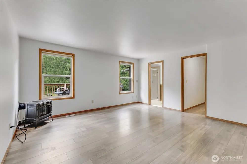 39322 310th Avenue SE Enumclaw, WA 98022