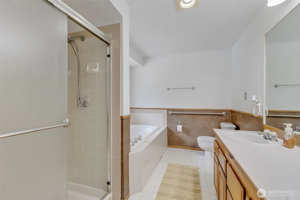 39322 310th Avenue SE Enumclaw, WA 98022