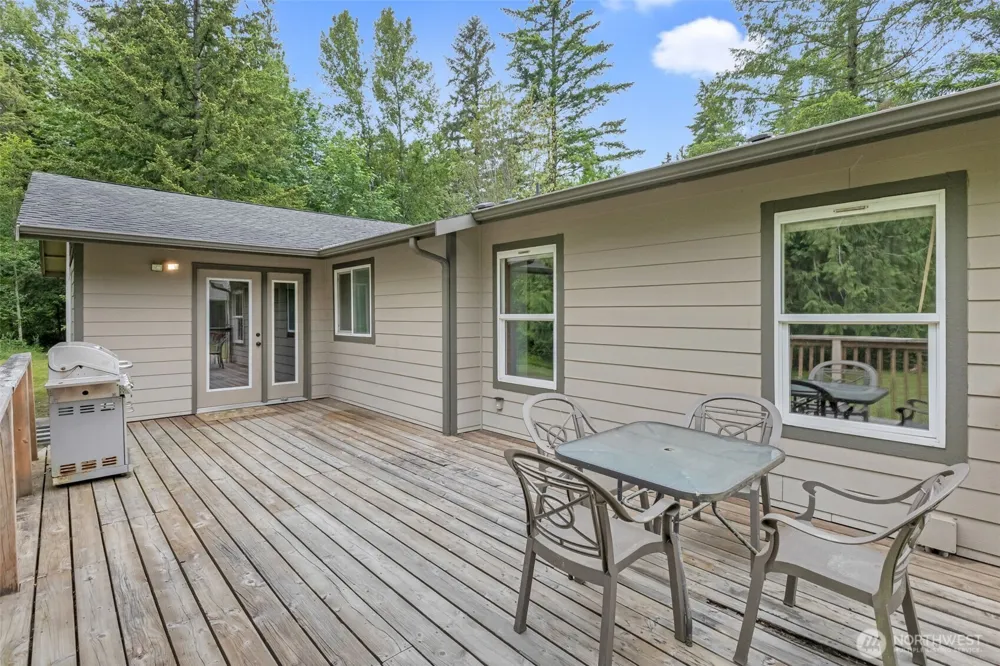 39322 310th Avenue SE Enumclaw, WA 98022