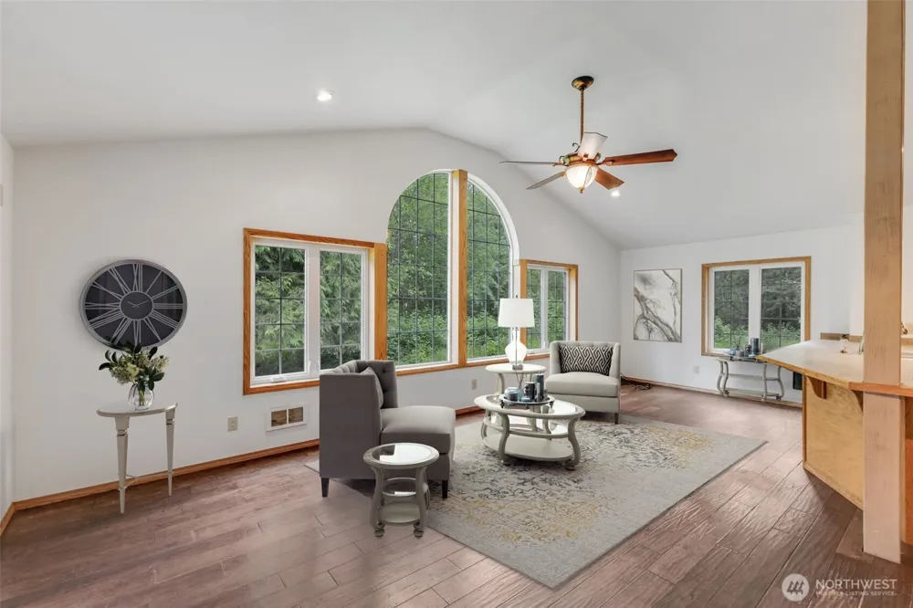 39322 310th Avenue SE Enumclaw, WA 98022