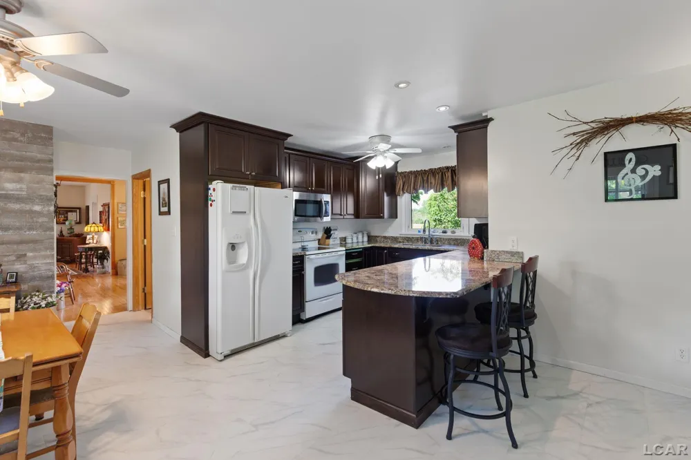 807 Conklin Drive Tecumseh City, MI 49286