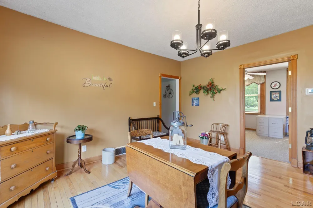 807 Conklin Drive Tecumseh City, MI 49286