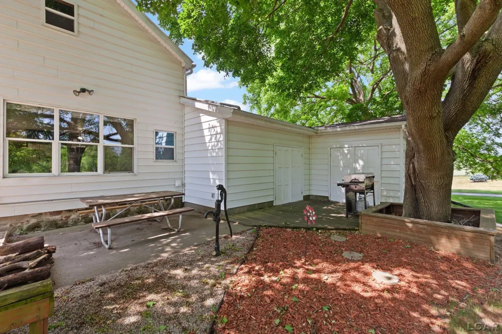 807 Conklin Drive Tecumseh City, MI 49286