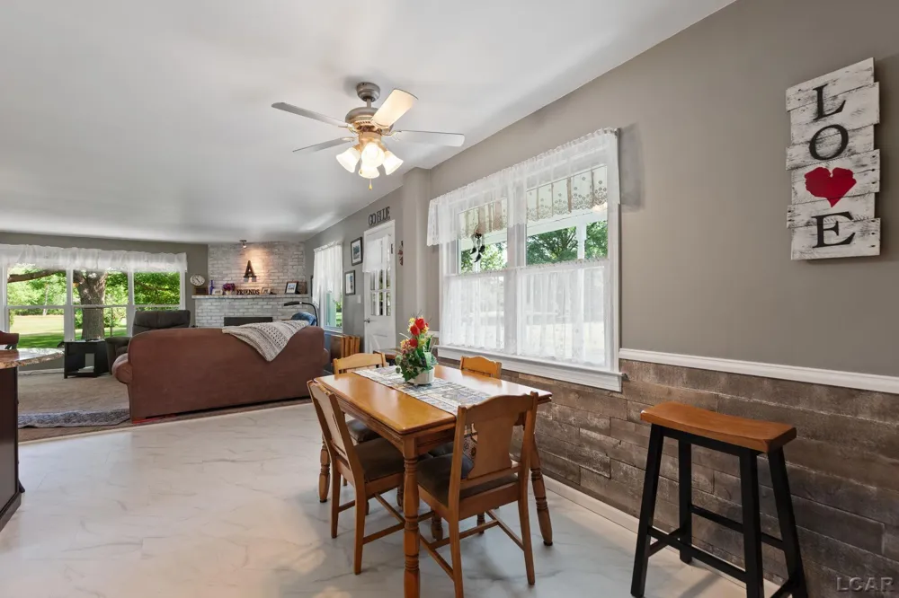 807 Conklin Drive Tecumseh City, MI 49286