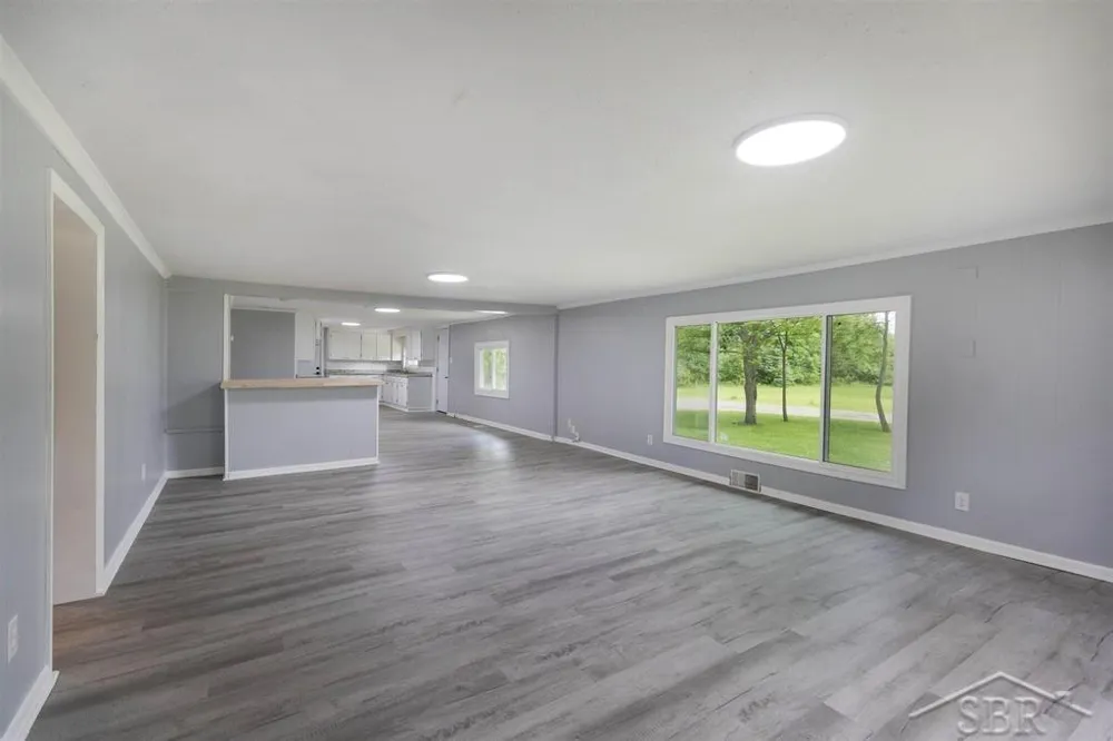 62 Five Mile Road Homer Township, MI 48640