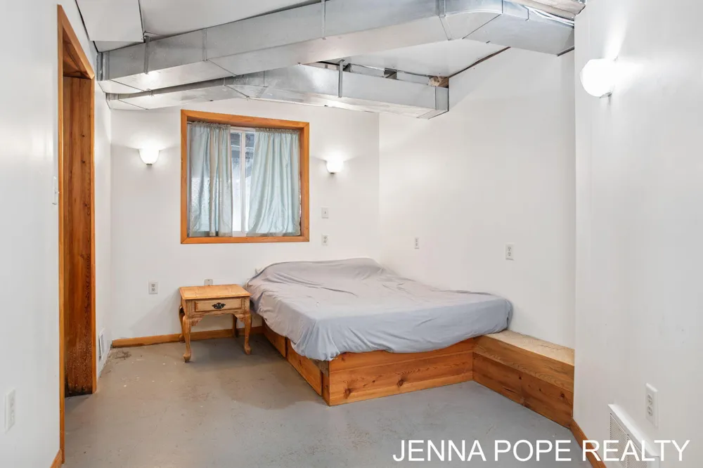 3860 Wilson Beach Road Cedar Creek Township, MI 49457