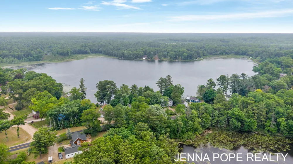 3860 Wilson Beach Road Cedar Creek Township, MI 49457