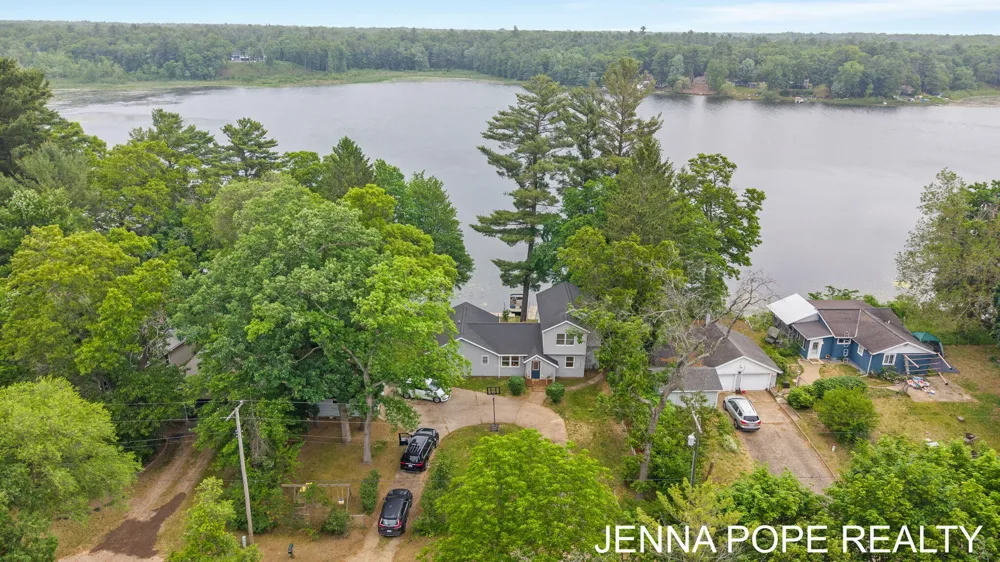 3860 Wilson Beach Road Cedar Creek Township, MI 49457