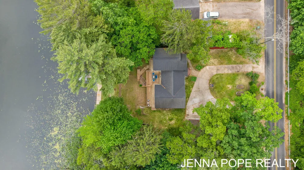 3860 Wilson Beach Road Cedar Creek Township, MI 49457