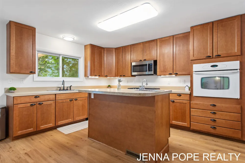 3860 Wilson Beach Road Cedar Creek Township, MI 49457