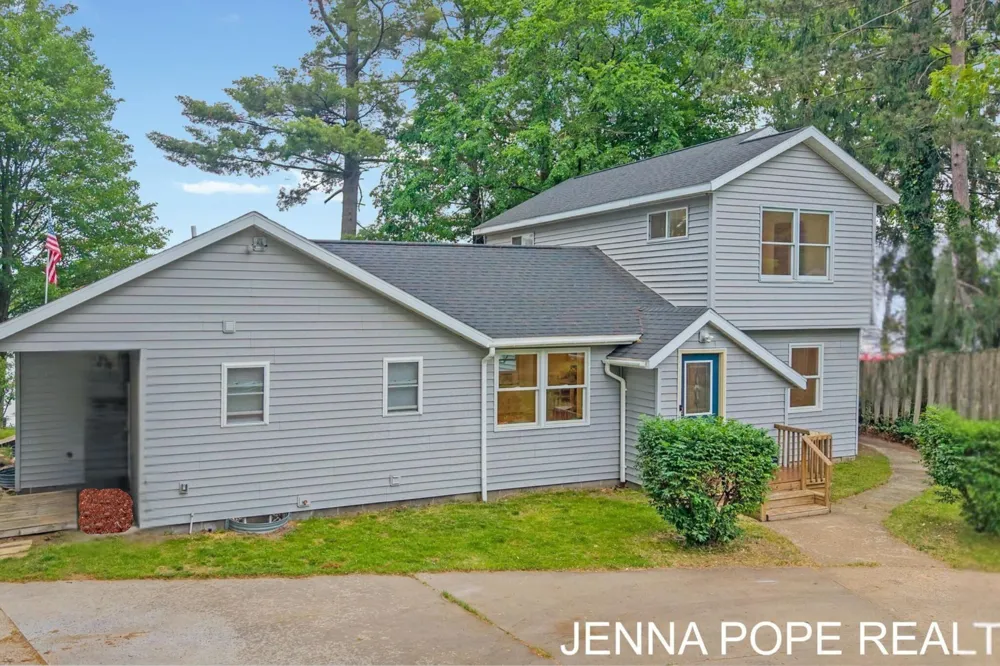 3860 Wilson Beach Road Cedar Creek Township, MI 49457