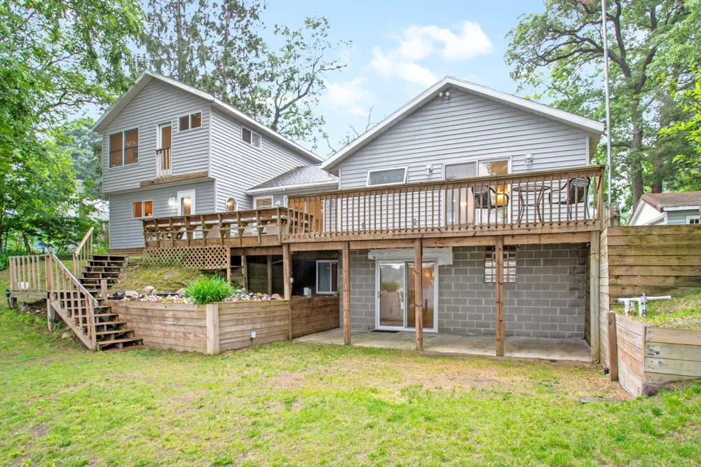 3860 Wilson Beach Road Cedar Creek Township, MI 49457