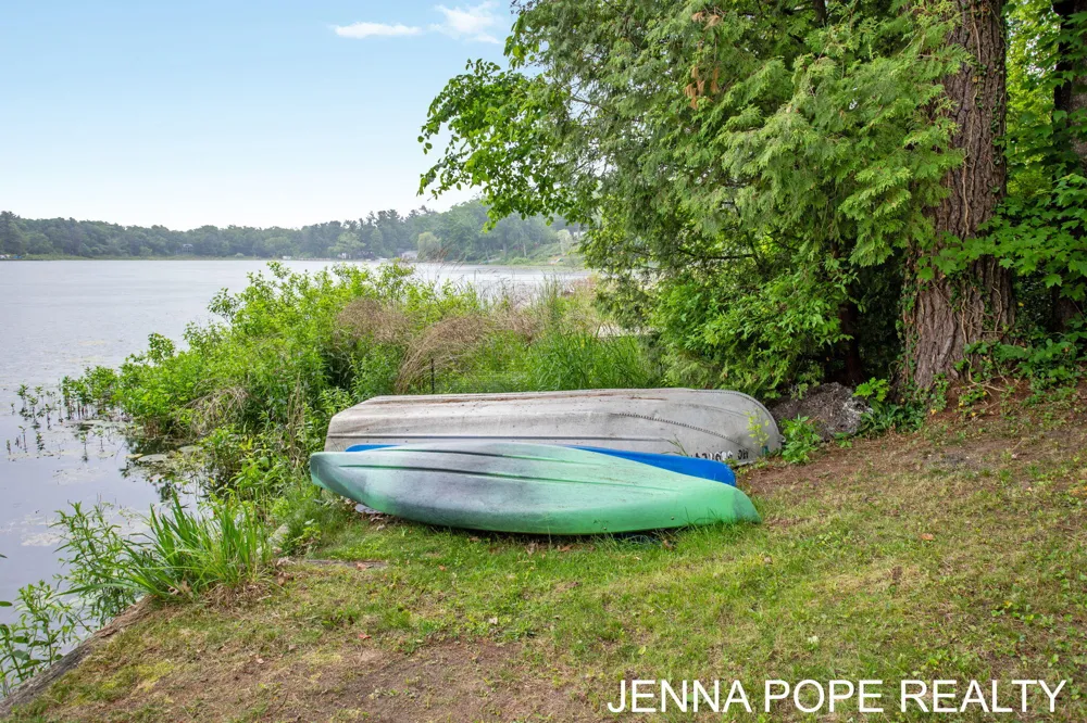 3860 Wilson Beach Road Cedar Creek Township, MI 49457