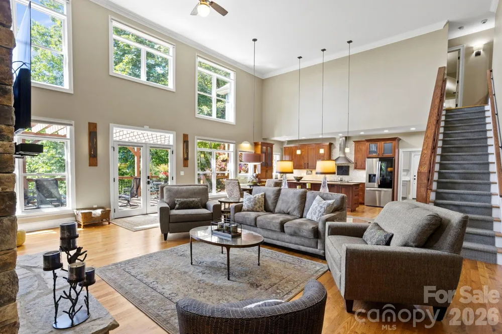 426 Eagle Ridge Road Zirconia, NC 28790