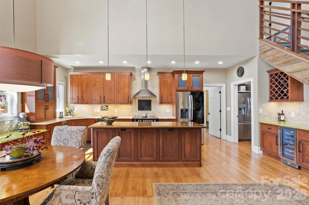 426 Eagle Ridge Road Zirconia, NC 28790
