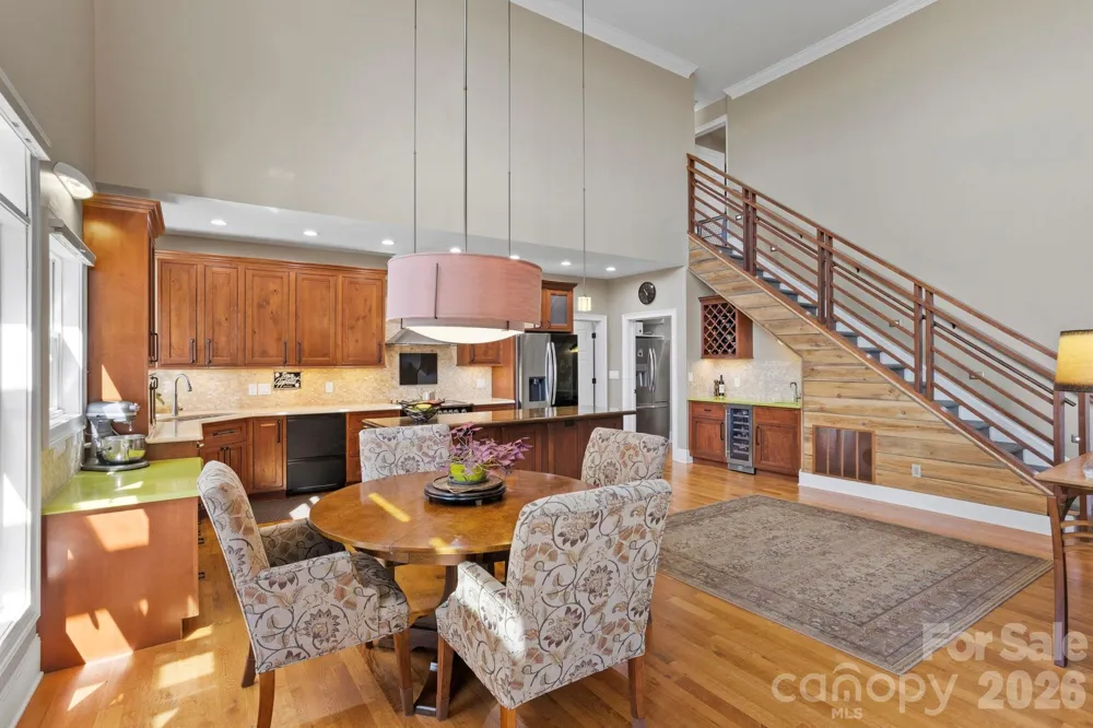 426 Eagle Ridge Road Zirconia, NC 28790