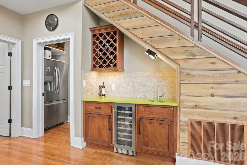 426 Eagle Ridge Road Zirconia, NC 28790