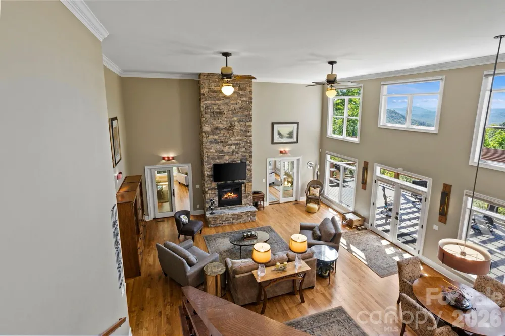 426 Eagle Ridge Road Zirconia, NC 28790