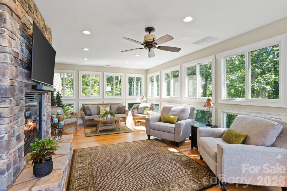 426 Eagle Ridge Road Zirconia, NC 28790