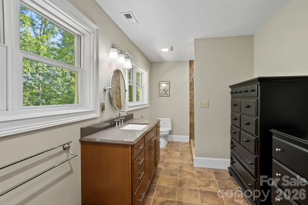 426 Eagle Ridge Road Zirconia, NC 28790