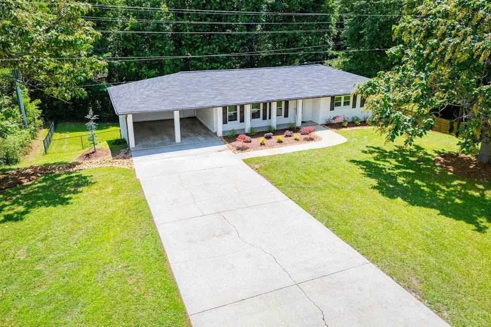 2932 US Highway 27 Buchanan, GA 30113