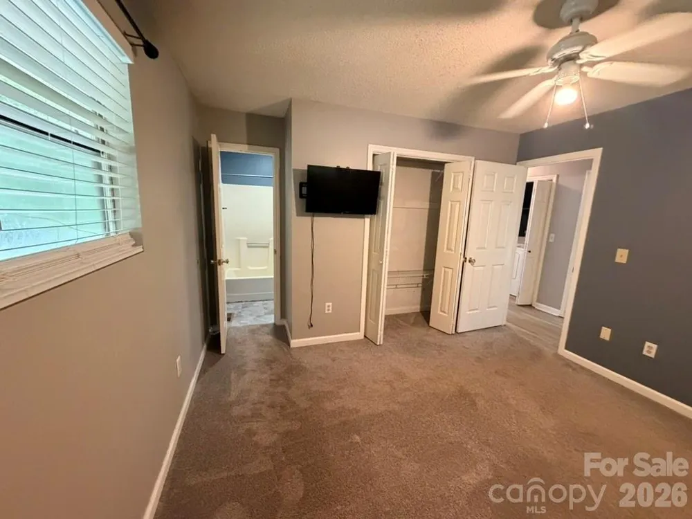 281 Cherrywood Circle Hayesville, NC 28904