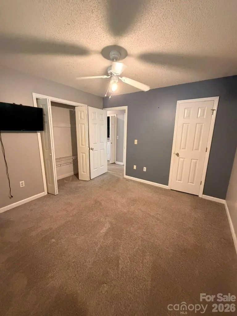 281 Cherrywood Circle Hayesville, NC 28904