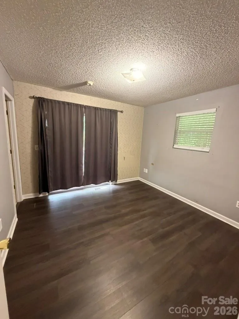 281 Cherrywood Circle Hayesville, NC 28904