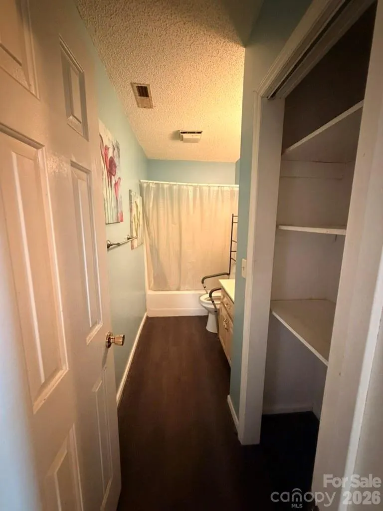 281 Cherrywood Circle Hayesville, NC 28904