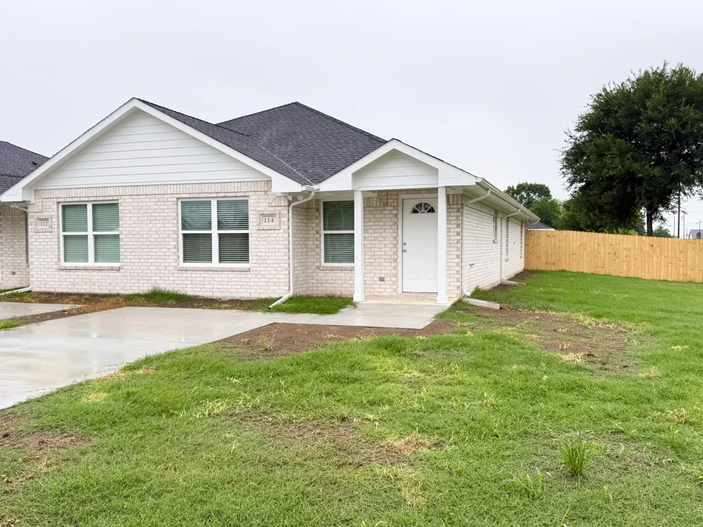 200 Dallas Street #112 Rice, TX 75155