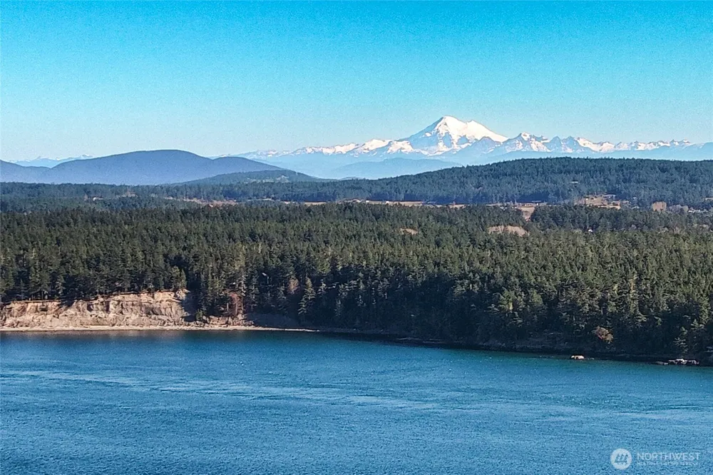 206 Island Drive Friday Harbor, WA 98250