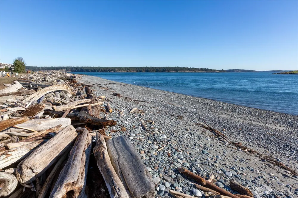 206 Island Drive Friday Harbor, WA 98250