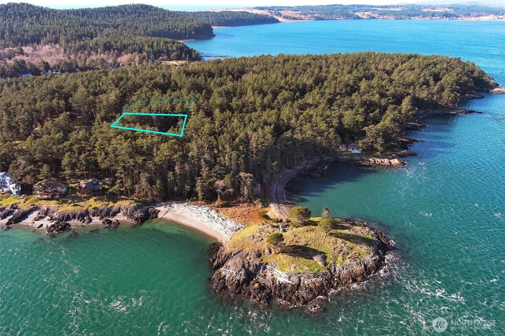 206 Island Drive Friday Harbor, WA 98250
