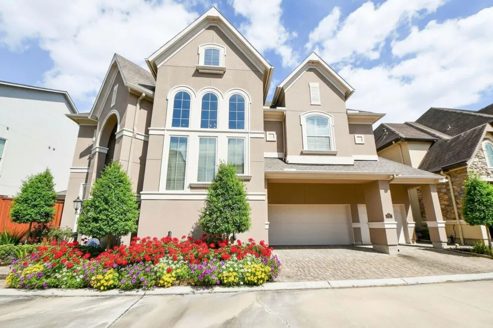 618 Yellow Tulip Trail Houston, TX 77079