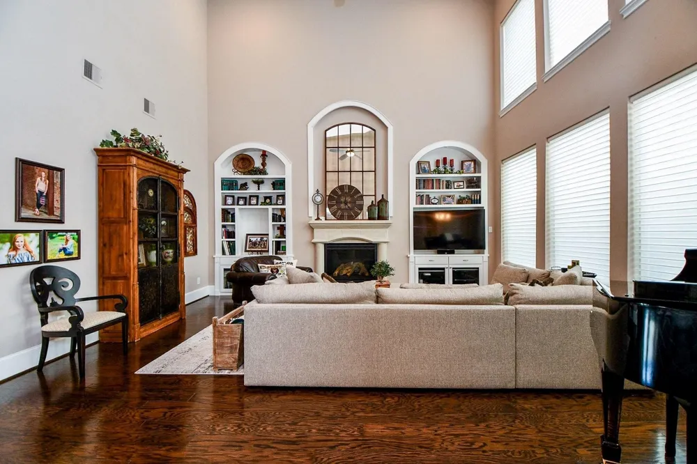 618 Yellow Tulip Trail Houston, TX 77079