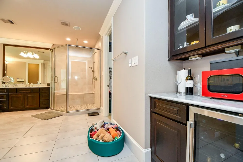618 Yellow Tulip Trail Houston, TX 77079