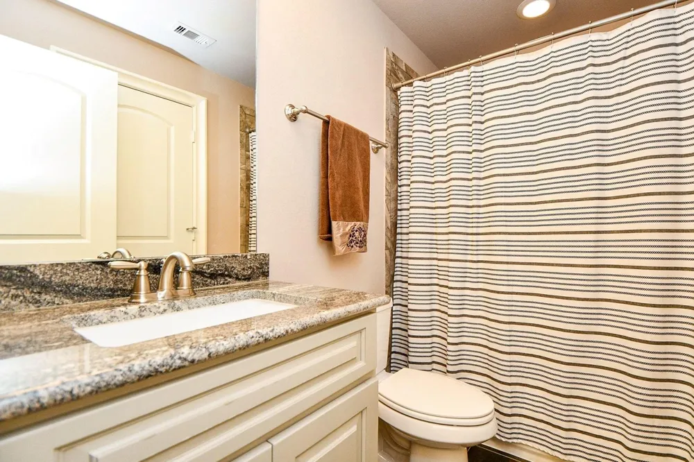 618 Yellow Tulip Trail Houston, TX 77079