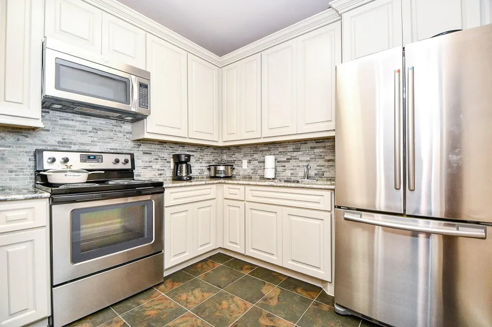 618 Yellow Tulip Trail Houston, TX 77079