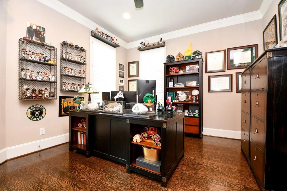 618 Yellow Tulip Trail Houston, TX 77079