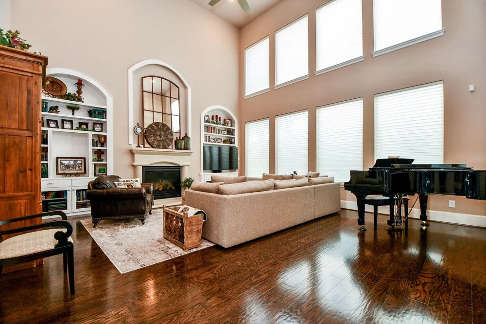 618 Yellow Tulip Trail Houston, TX 77079