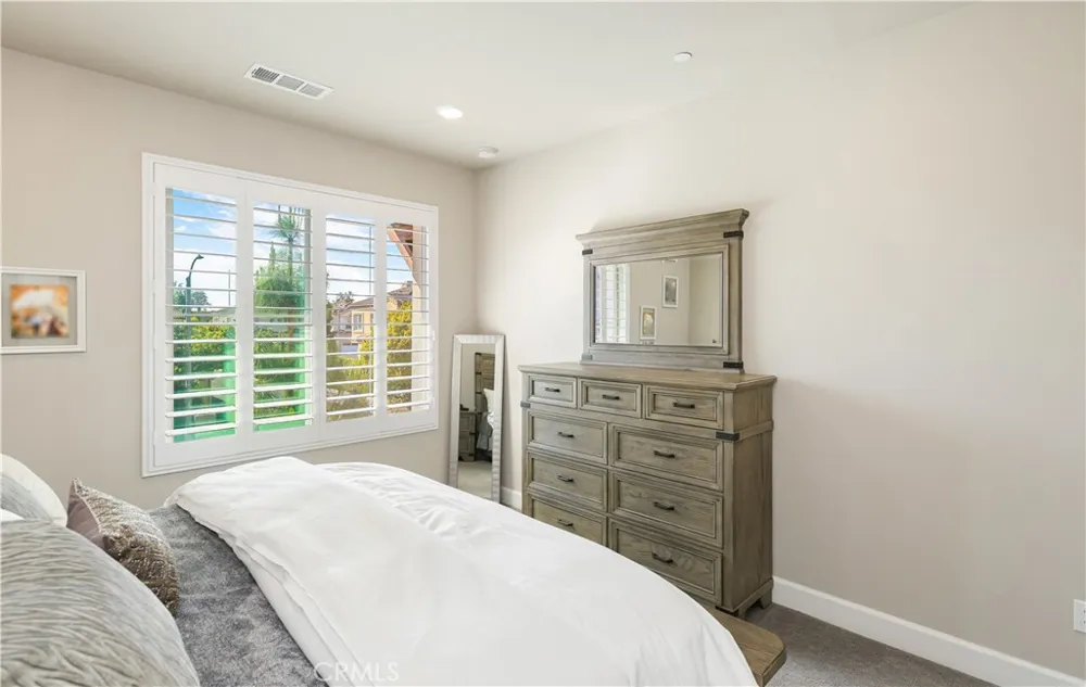 19239 Tideline Court Huntington Beach, CA 92648