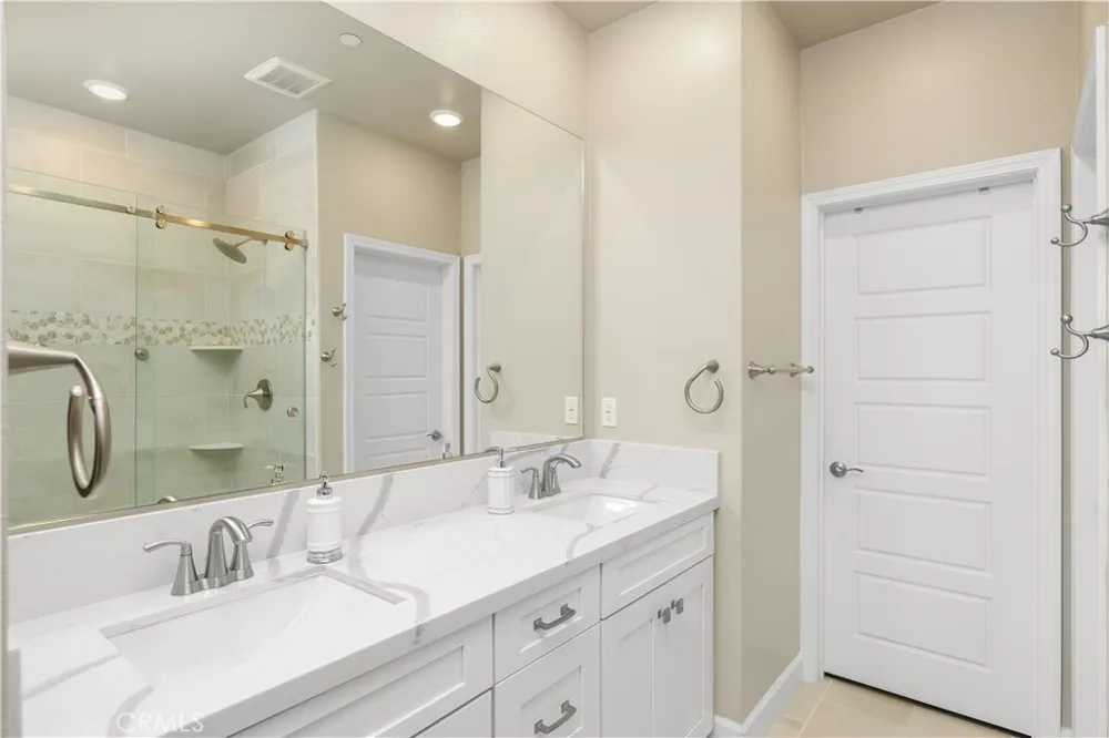 19239 Tideline Court Huntington Beach, CA 92648