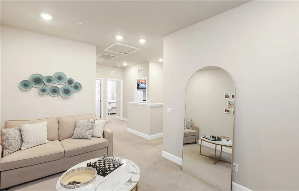 19239 Tideline Court Huntington Beach, CA 92648