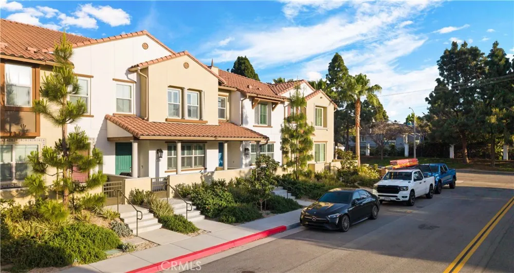 19239 Tideline Court Huntington Beach, CA 92648