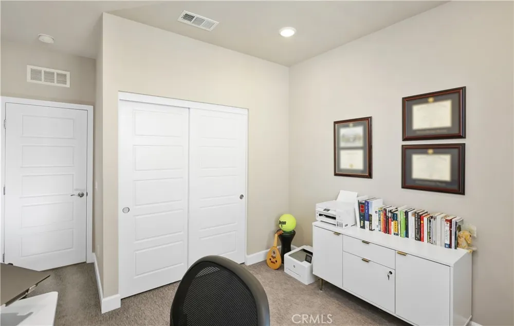 19239 Tideline Court Huntington Beach, CA 92648